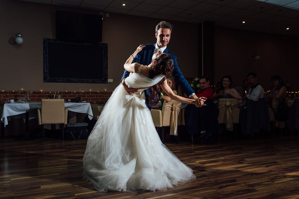 Kreativny fotograf svadba obrady stare mesto primacialny palac