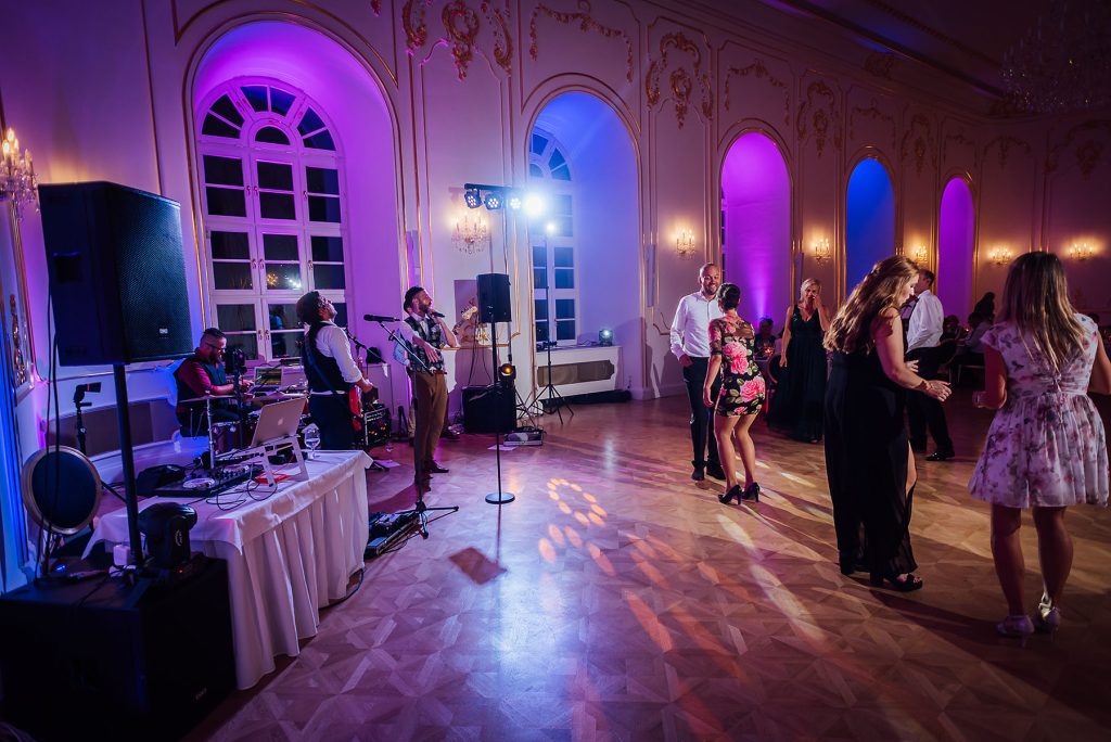 Profesionalny fotograf sobas kostol zamok medzinarodna