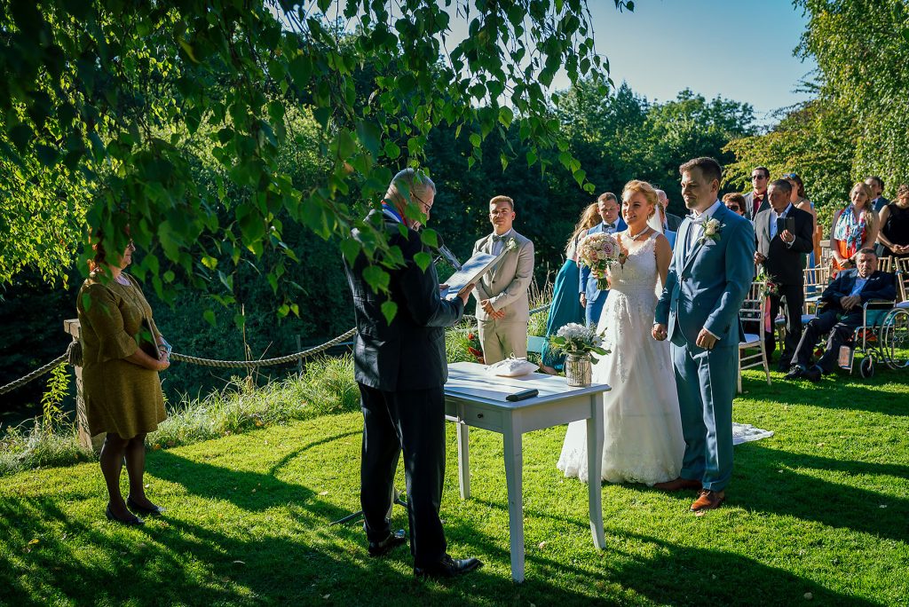 Profesionalny fotograf svadba svadobny zahorie basta
