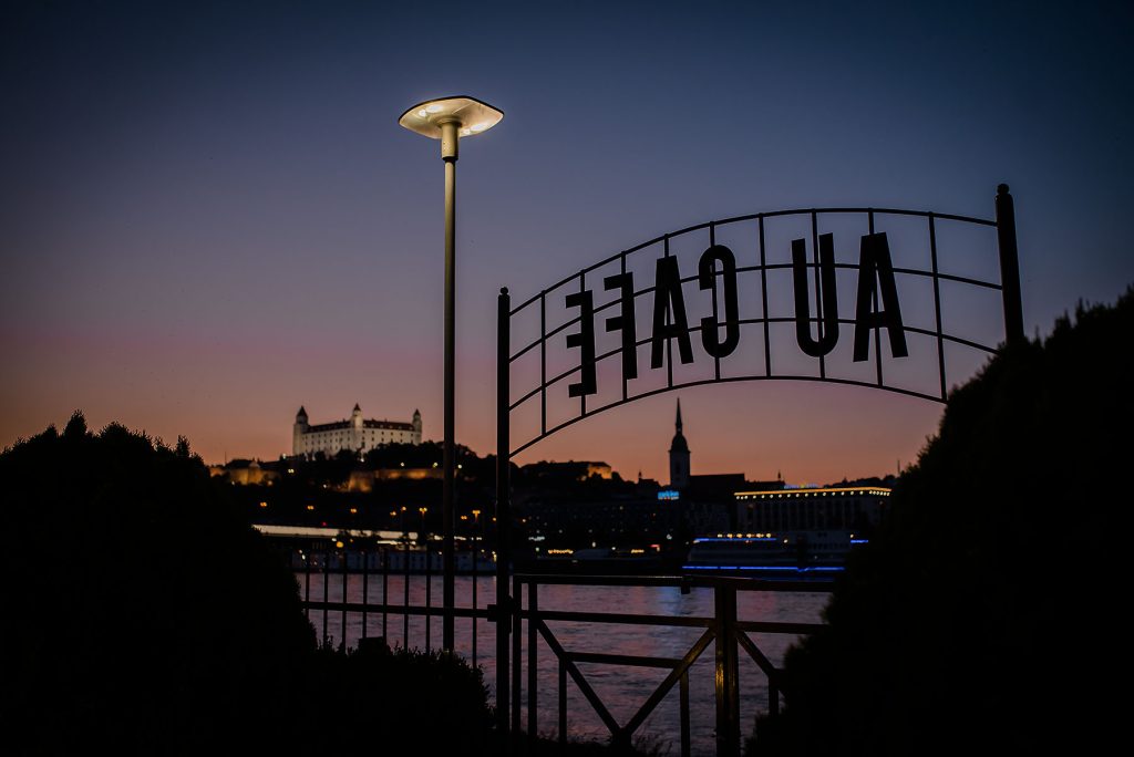Svadobny fotograf romanticky hotel modra aucafe