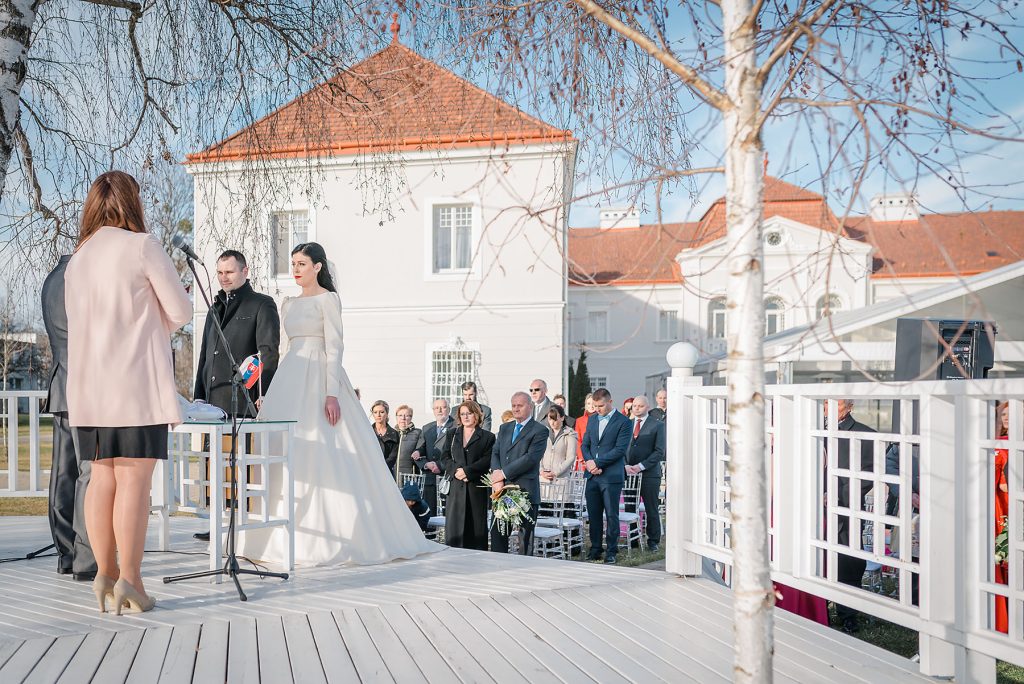 Svadobny maros markovic stylovy pierko terasa sala